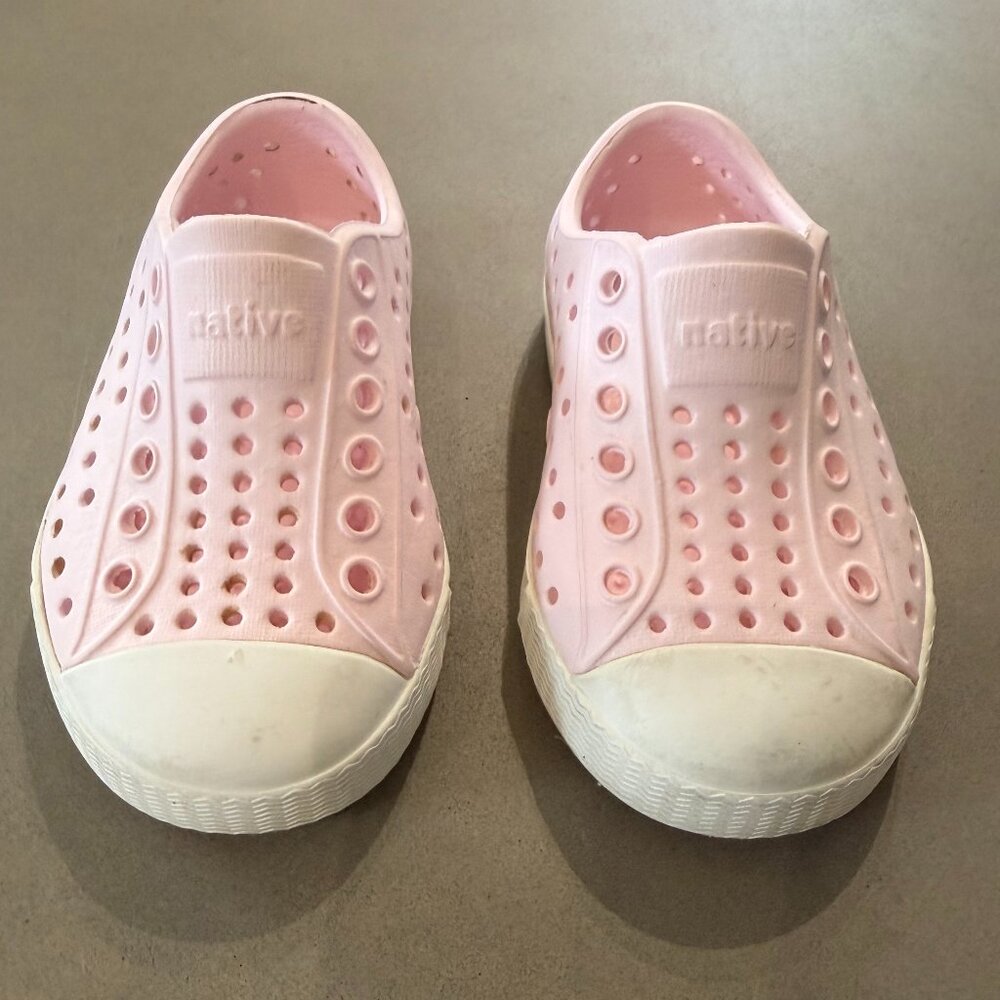 Native Kids Shoes Pink and White Slip-On Sneakers
